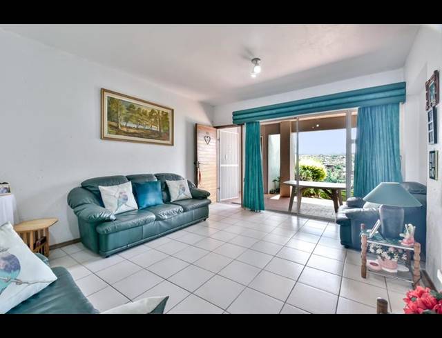 2 BEDROOM APARTMENT FOR SALE IN GLENVISTA